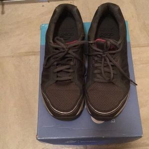 Abeo Dazzle tennis shoes size 9.5